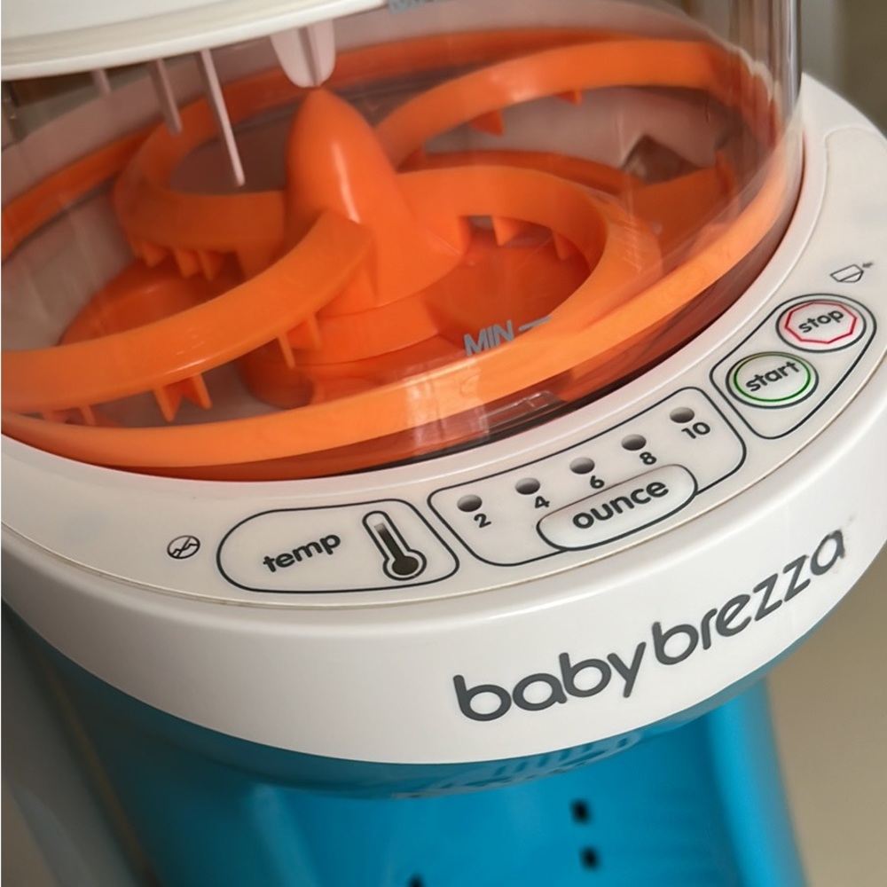 Baby brezza.